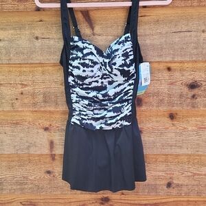 Macys  Black and White One Piece Swimsuit 10 NWT